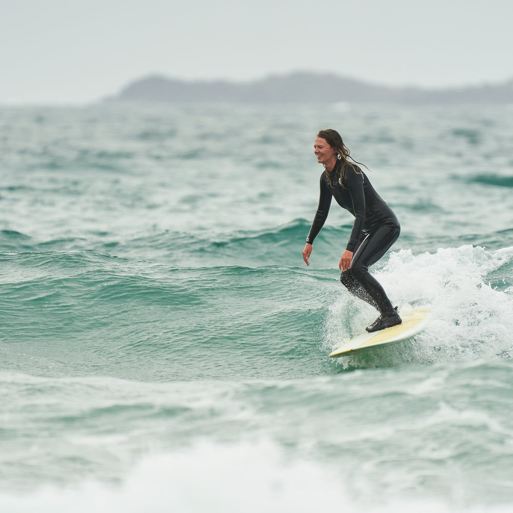 Womens Insulated 3/2 Chest Zip Surf Wetsuit (Black)