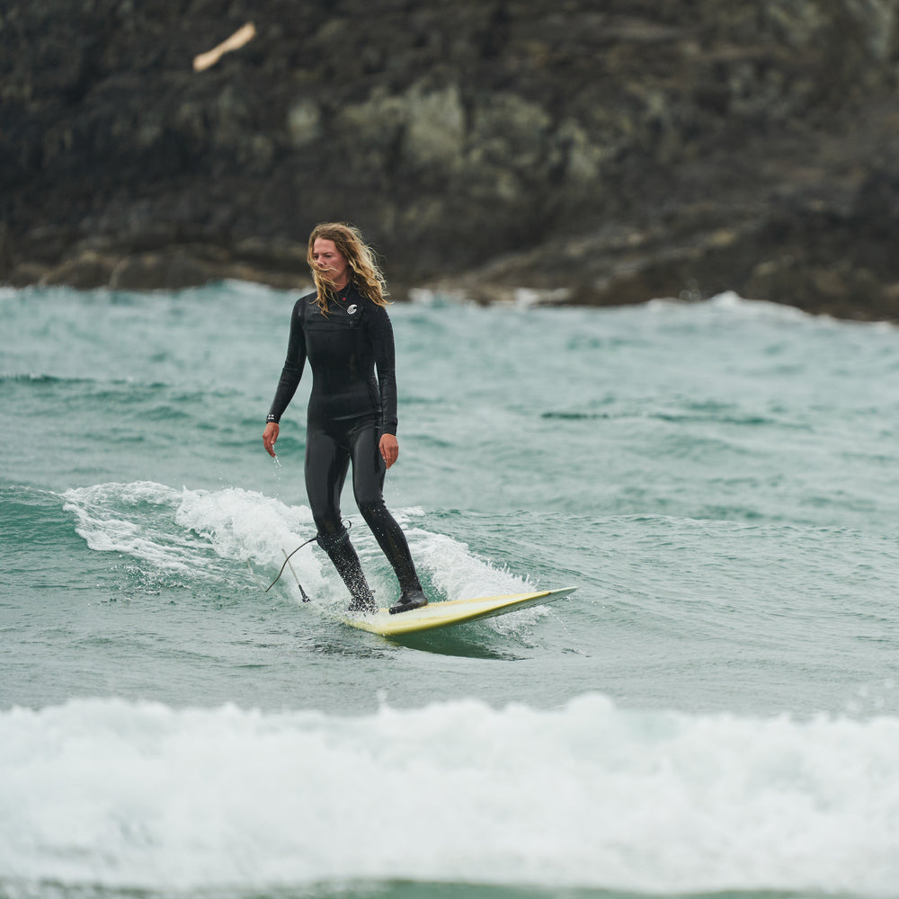 Womens Insulated 3/2 Chest Zip Surf Wetsuit (Black)