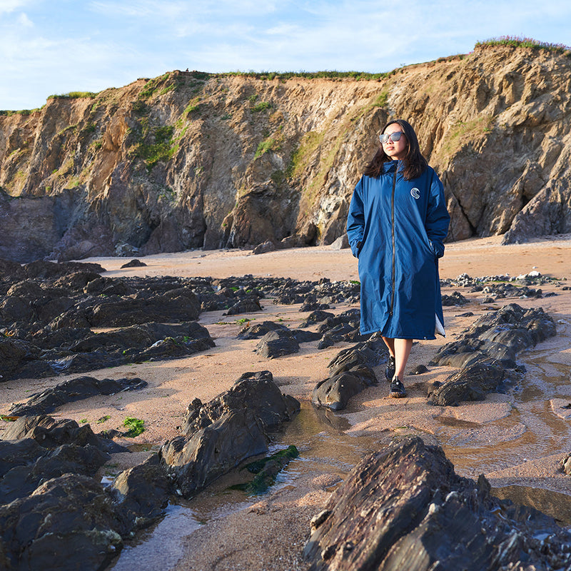 SUP Warehouse - Samphire - Weatherproof Long Sleeve Changing Robe (Atlantis Navy)