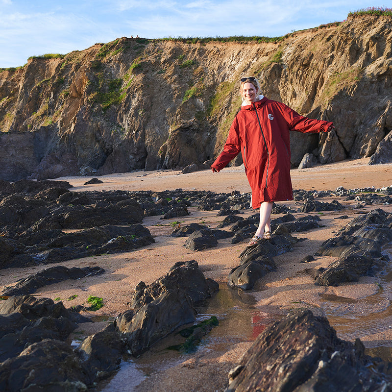 SUP Warehouse - Samphire - Weatherproof Long Sleeve Changing Robe (Deep Red)